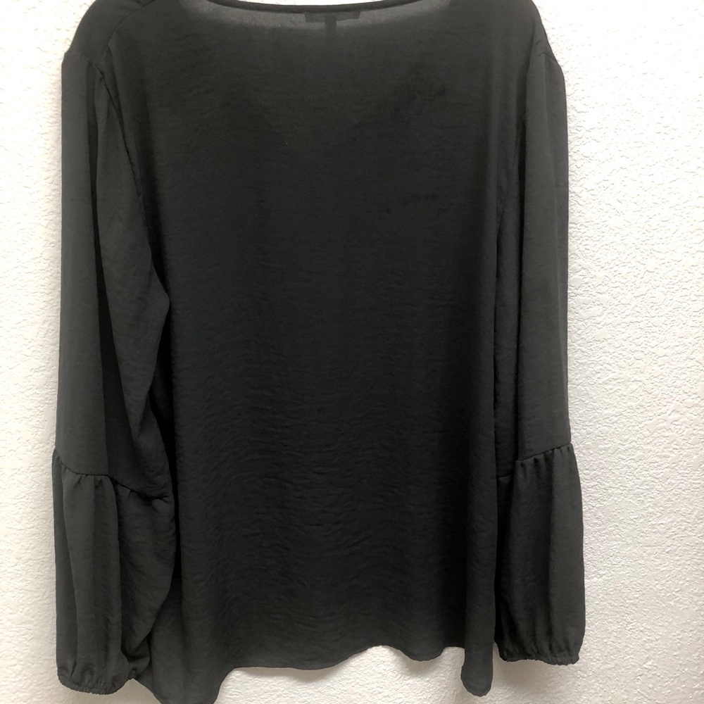 Black Sheer top super pretty